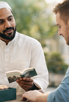 Visual dawah materials from the Maknaz platform